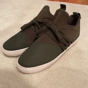 navy green steve madden sneakers